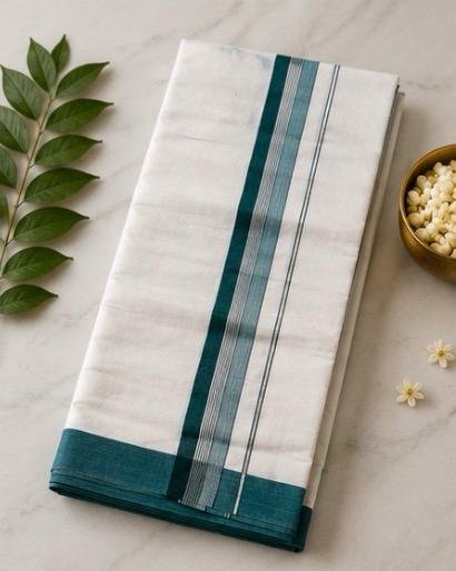 Emerald Stripe Kerala Dhothi - Image 3