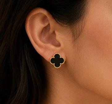Lucky Clover Elegance Jewelry Set - Image 3