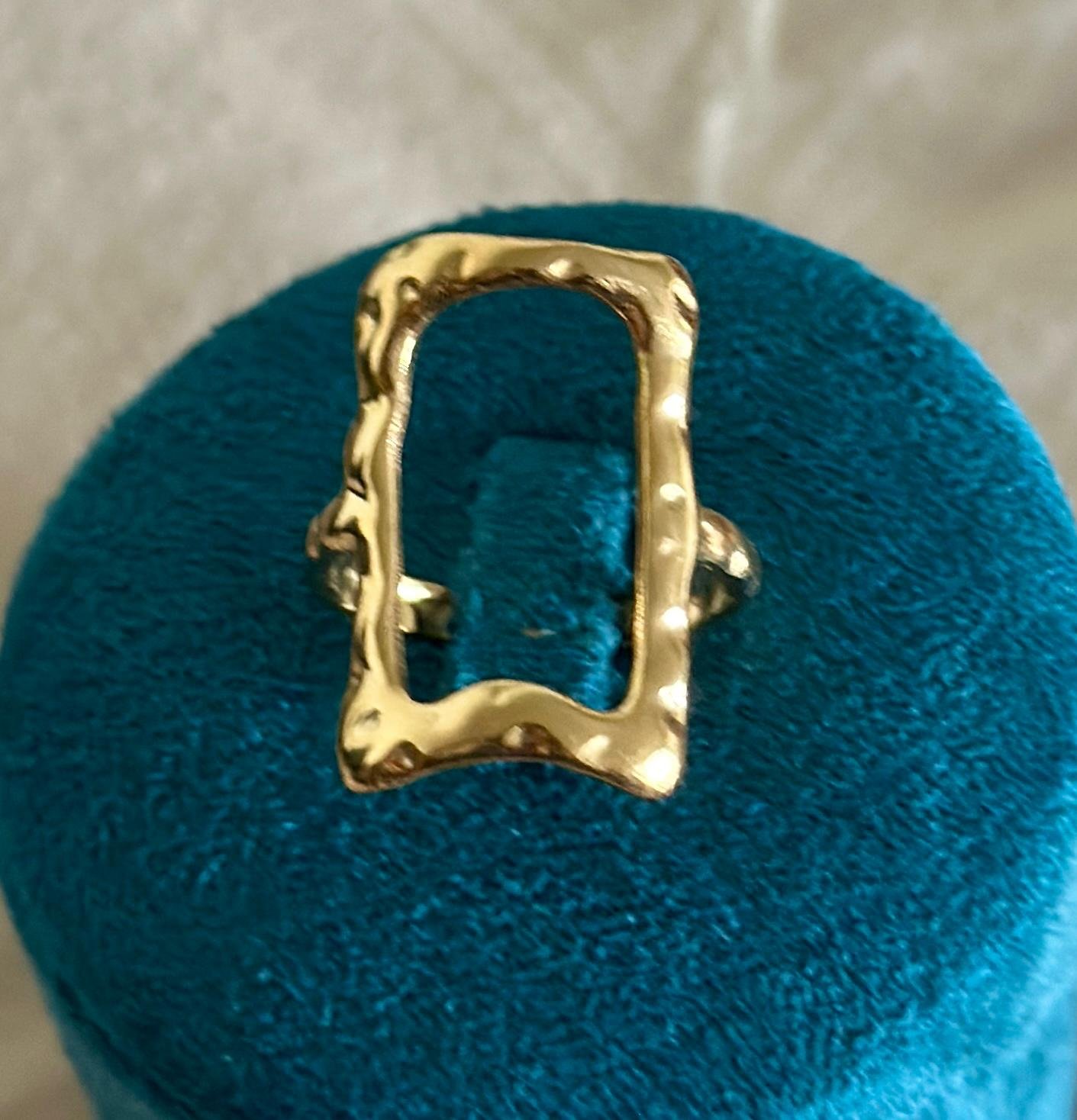 Molten Frame Ring