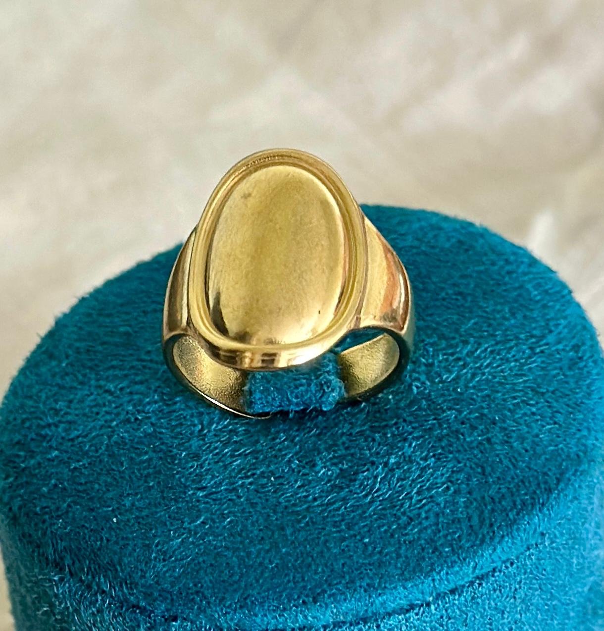 Regal Oval Signet Ring - Image 2