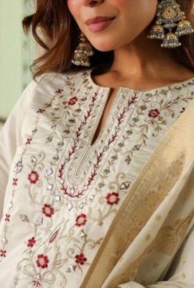 Ivory White Embroidered 3-Piece Suit Set - Image 3