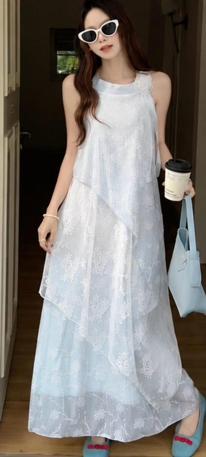 Elegant Floral Embroidered Layered Maxi Dress - Image 8