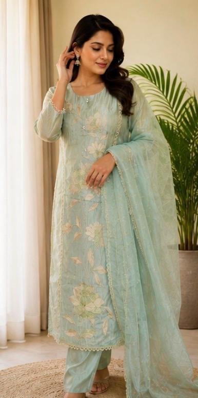Mint Green Floral Embroidered Silk Blend Kurti Set with Organza Dupatta